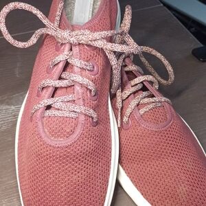 Allbirds Men's 11M Wine Knit Sneakers. All Aspects Nearly NEW!  Barely Worn